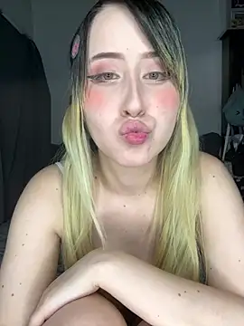 ViolethMoon webcam