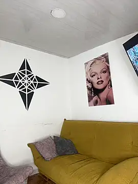 Mydreams69 live sex cam