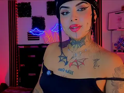 LauriInk1 webcam