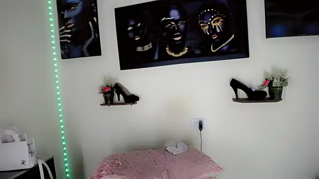 NathalialLooes webcam