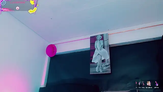 Kendall_hornyy webcam