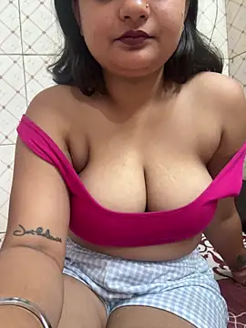 Curvy_Anaya webcam