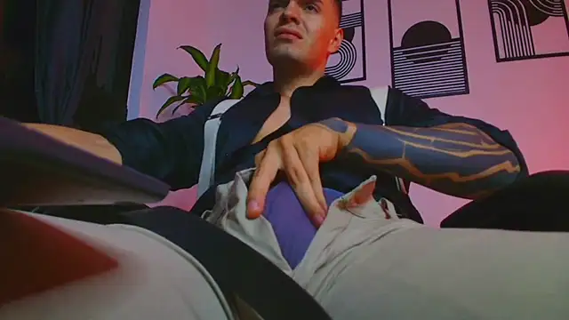 ALPHA_DOMINUS_ webcam