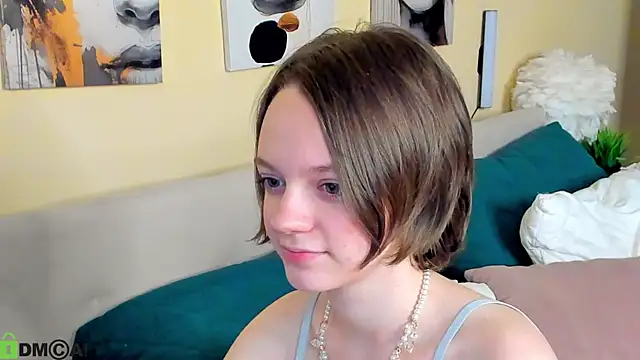 Olivia_Riesz webcam