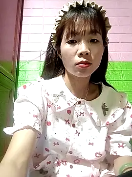 AmyLinee01 webcam