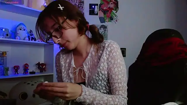CelesteAyase webcam