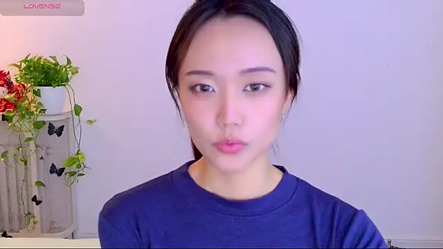 yufenna (F young) - 😁别问我为什么不露逼  少问别人为什么 多问自己凭什么
