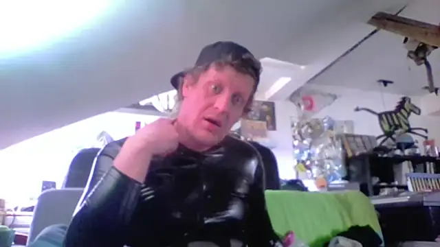 Preview of bigthroaterboy