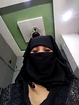 Aafreen_36