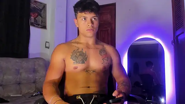 Dominic_Biker__ webcam