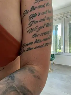 Sophi_Spice webcam