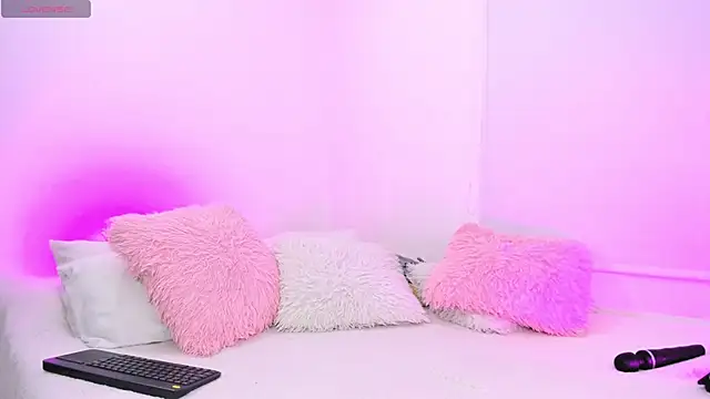 karly_rioss webcam
