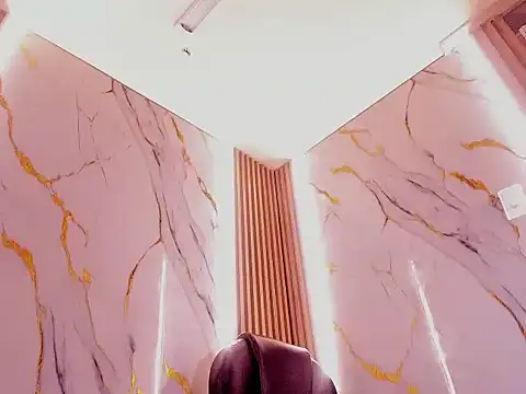 Marian_Cristal webcam