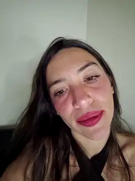 loveuu-bae webcam