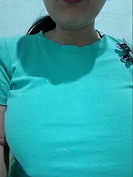 Shine_Mai webcam