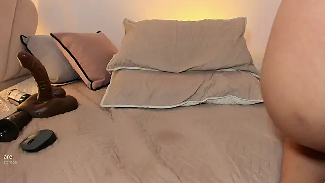 _luuciana_ webcam