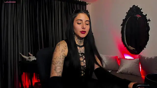nasty_aliice1 webcam