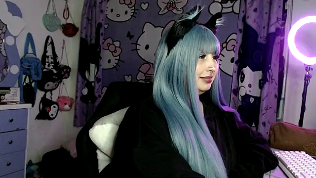 lussyevans24 webcam
