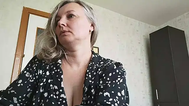 EdithManning webcam