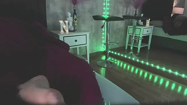 NahomyCarther webcam
