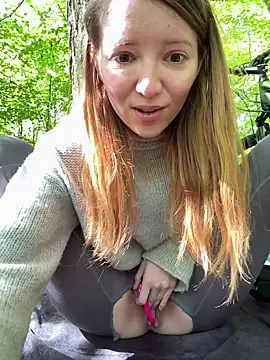 FayeFlame webcam