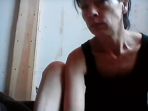 Milana38 webcam
