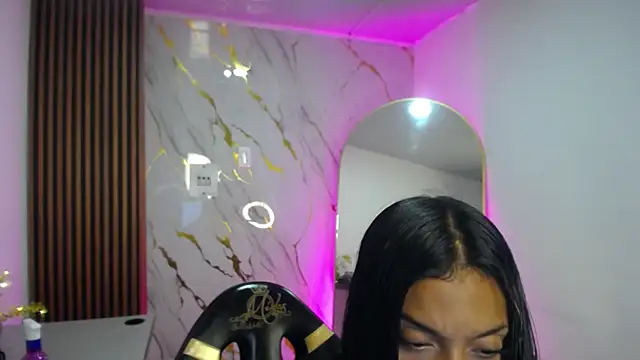 aylannyy_m webcam