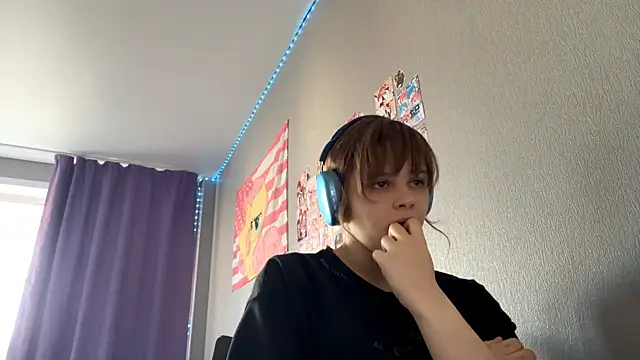 Iam_Eshly webcam