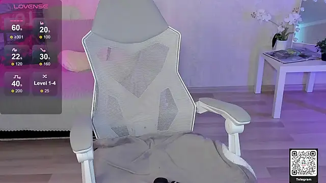 LinnLove webcam