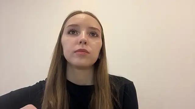 QueenBalensiefen webcam