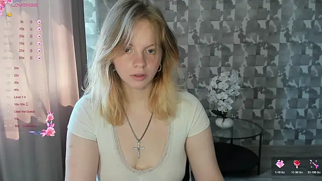 L_aura webcam