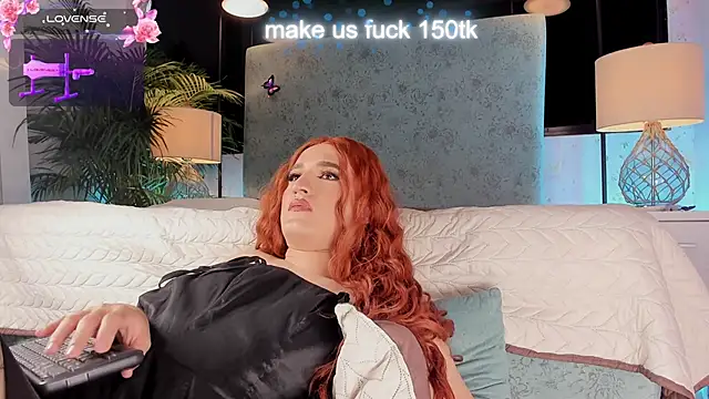 JESSI_NAOMI webcam