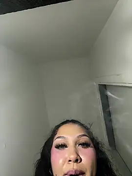 Lickplayofficial webcam