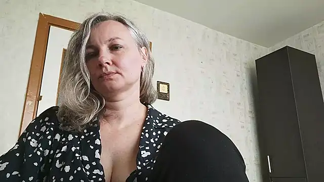 EdithManning webcam