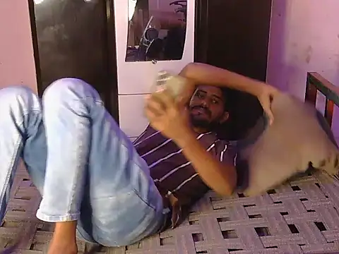 HotXKrish webcam