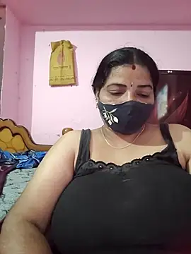 tamil_lathikaaa webcam