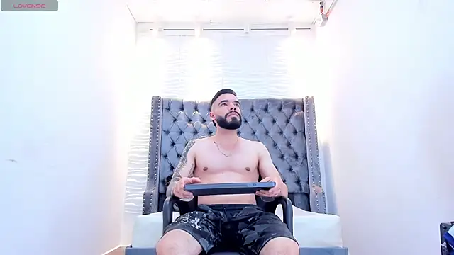 JEAN_LEWIS2 webcam