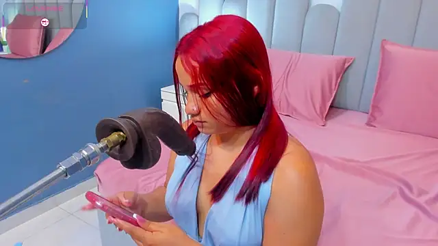 lia_sucker webcam