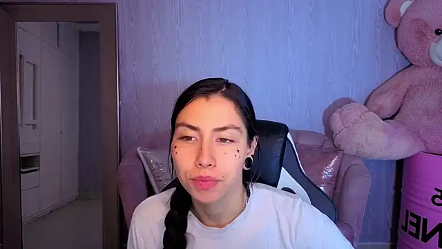 timkerhell_18_a webcam