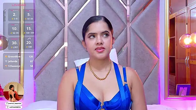 Martina-Roberts- webcam