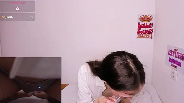Michelle_Melnss webcam