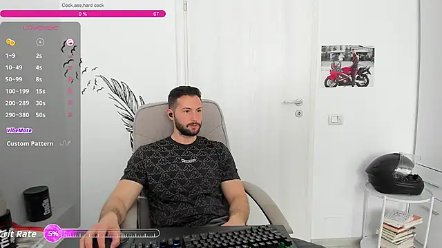 zackfraser - ZackFraser's free webcam - UK Sex Cams