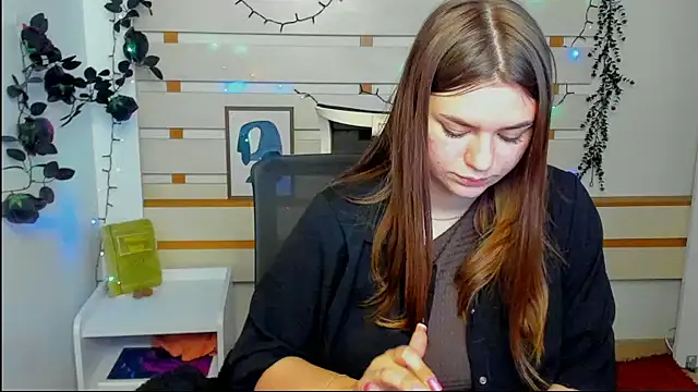 Josephine_Kiss webcam