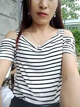 thobaby112 - Thobaby112's free webcam - UK Sex Cams