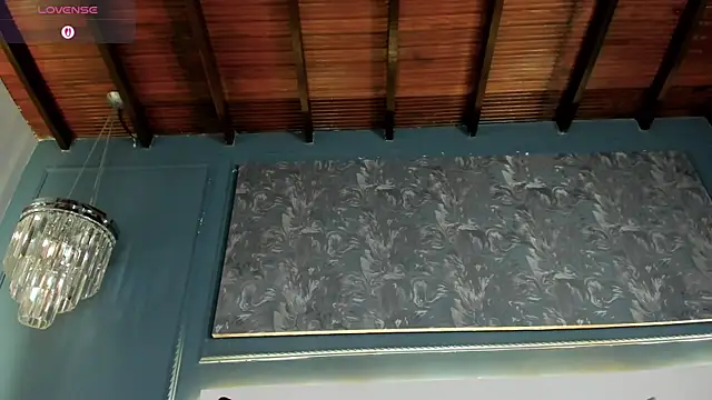 MiaKay1 webcam