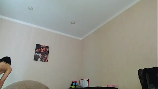 Kriss_brunette_5 webcam