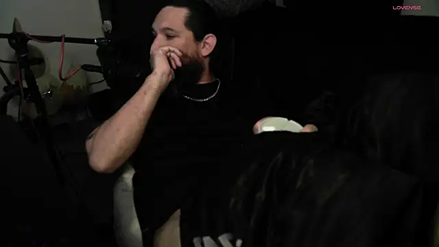 devilpup75_ - DevilPup75_'s free webcam - UK Sex Cams