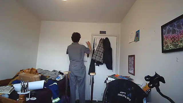 JohnnyMoves webcam