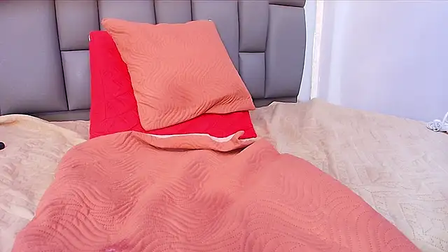 melany_roberts_ webcam