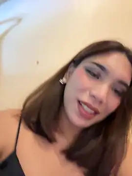 SideChick_Bunny Live Webcam on Stripchat